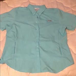 Women’s xL Columbia fishing shirt